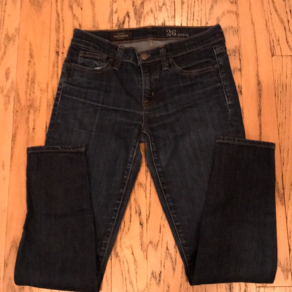 🎉J. Crew🎉Toothpick Jeans🎉Never Worn🎉